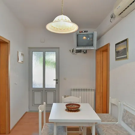 Apartments Vrcevan 811 Medulin Exterior photo